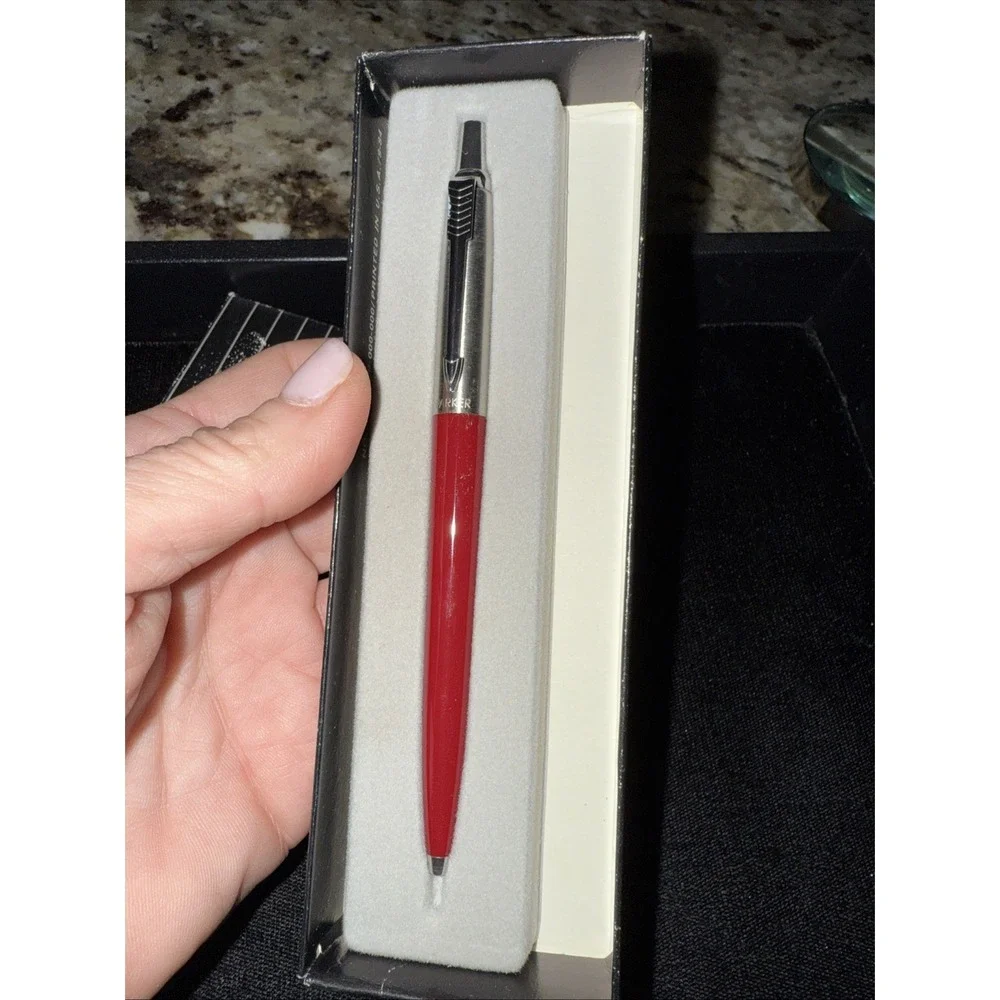 Vintage PARKER Jotter Burgundy Pen 78032 Made In USA  5175‎